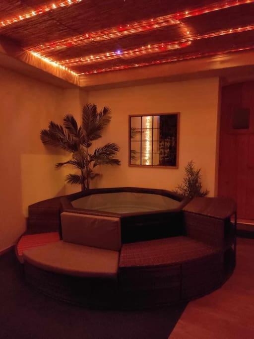 Nuit Romantique Avec Spa Privatif Meilhaud Екстериор снимка