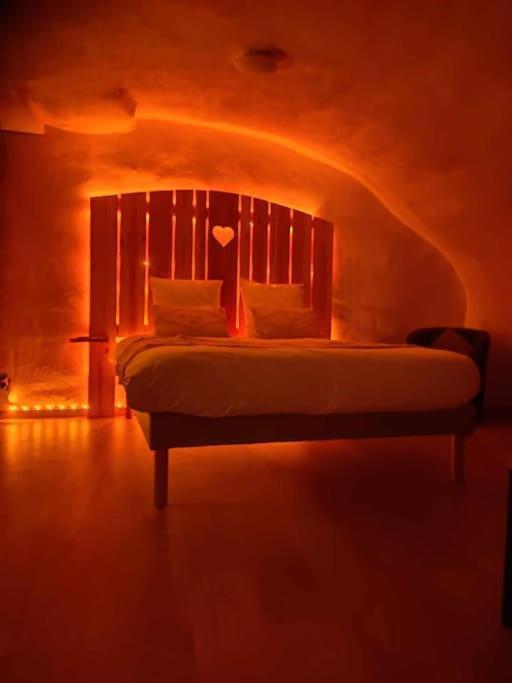Nuit Romantique Avec Spa Privatif Meilhaud Екстериор снимка